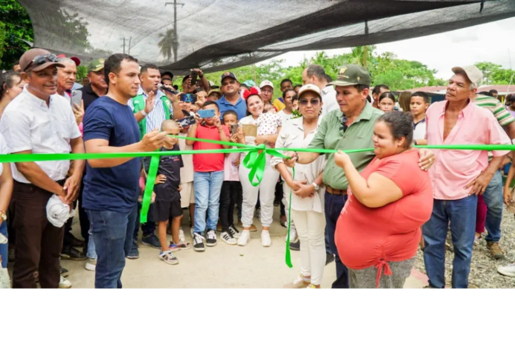 Guaranda cumple: pavimentación transforma la movilidad en Palmaritico