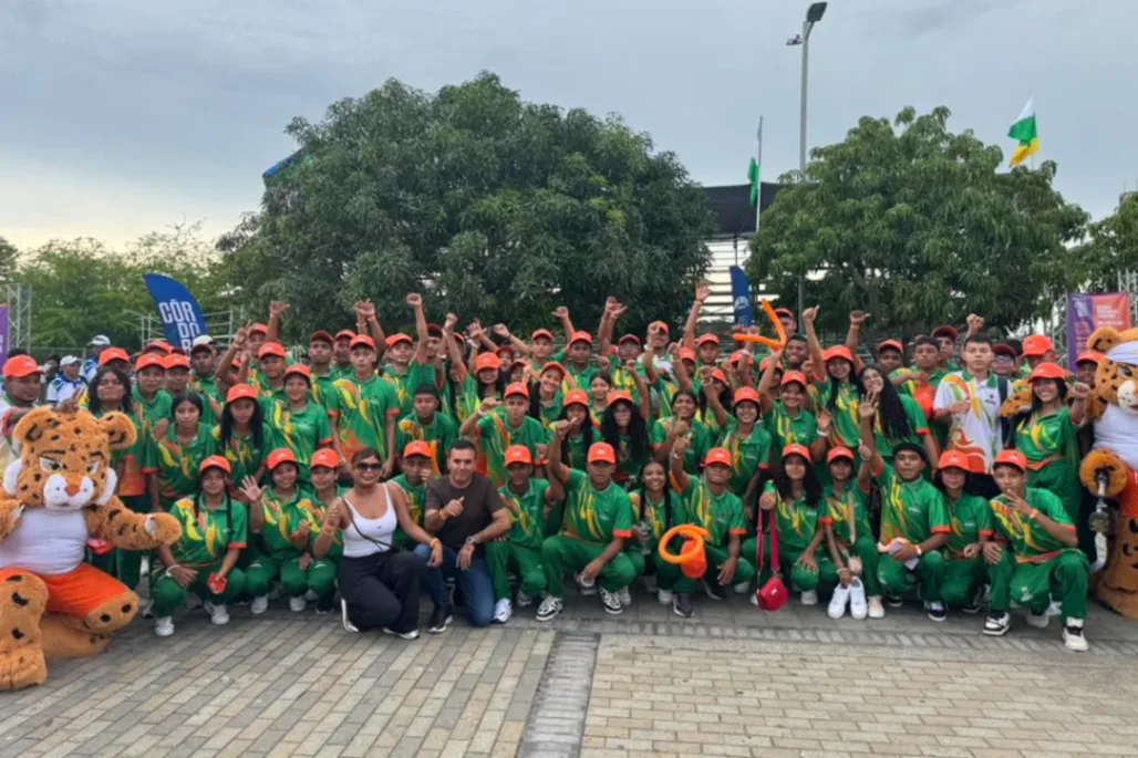 Ciénaga de Oro entregó 28 bicicletas eléctricas a deportistas destacados en los juegos departamentales