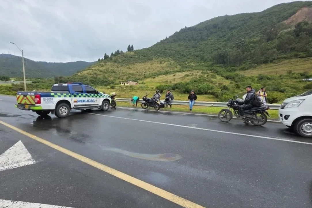 Enfrentamientos entre Ejército y disidencias de las Farc obligan al cierre de la vía Panamericana
