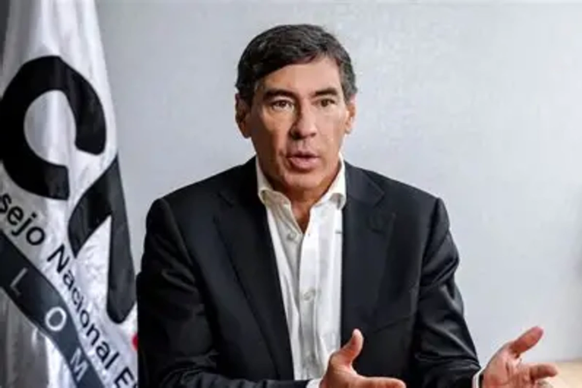 Magistrado Álvaro Hernán Prada del CNE fue víctima de intento de agresión