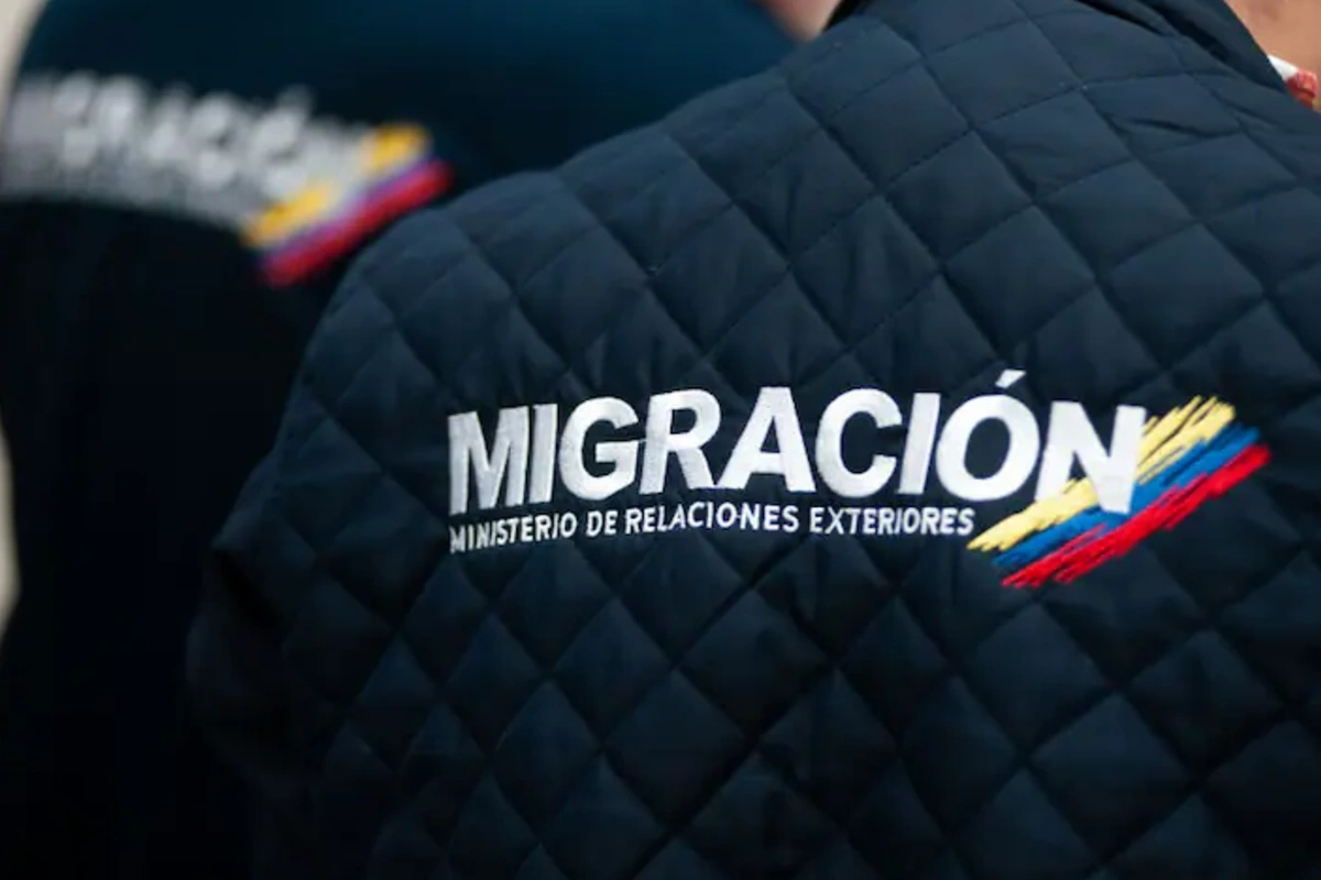 Procuraduría sanciona a oficial de Migración por tráfico de migrantes