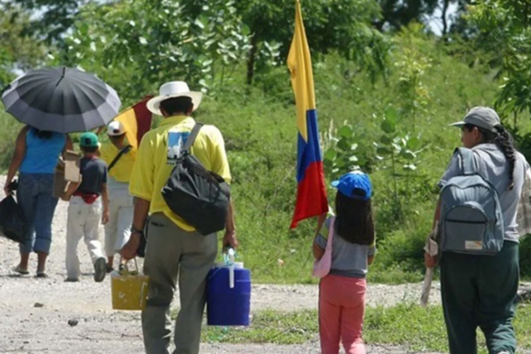 Crisis humanitaria por enfrentamientos ELN y disidencias en nororiente Colombia