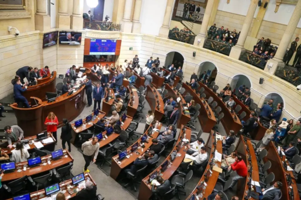 Senado citará a todos los ministros a control político por el decreto de emergencia económica