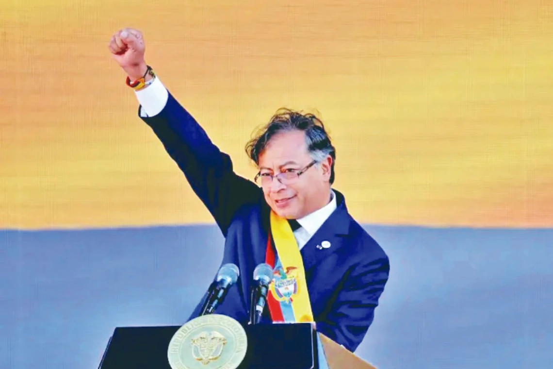 Petro es el 'rey' acumulando millas