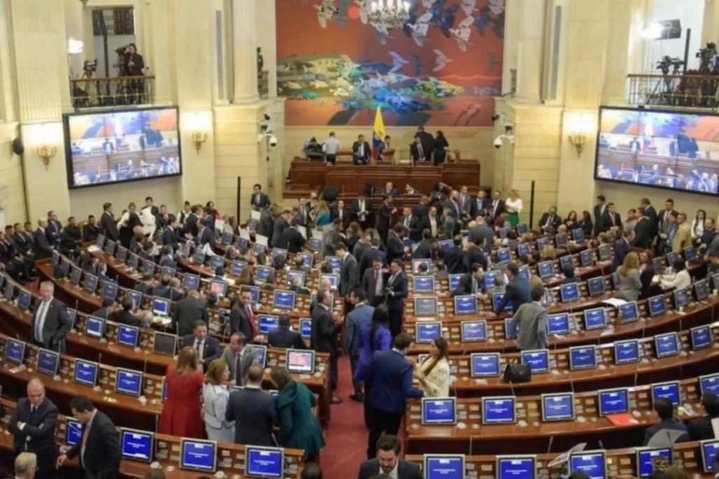 Gobierno le pasará cuenta de cobro a congresistas