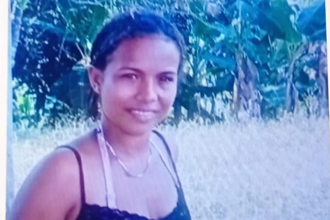 Su esposo la busca, está desaparecida