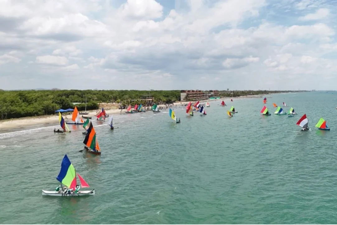 Regatas artesanales, tradición que se vive en el mar de Tolú