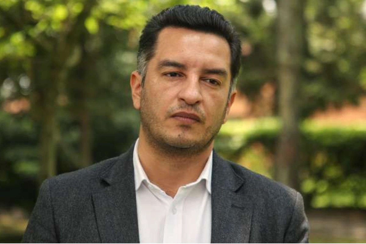 Idárraga se suma a la ofensiva contra congresistas