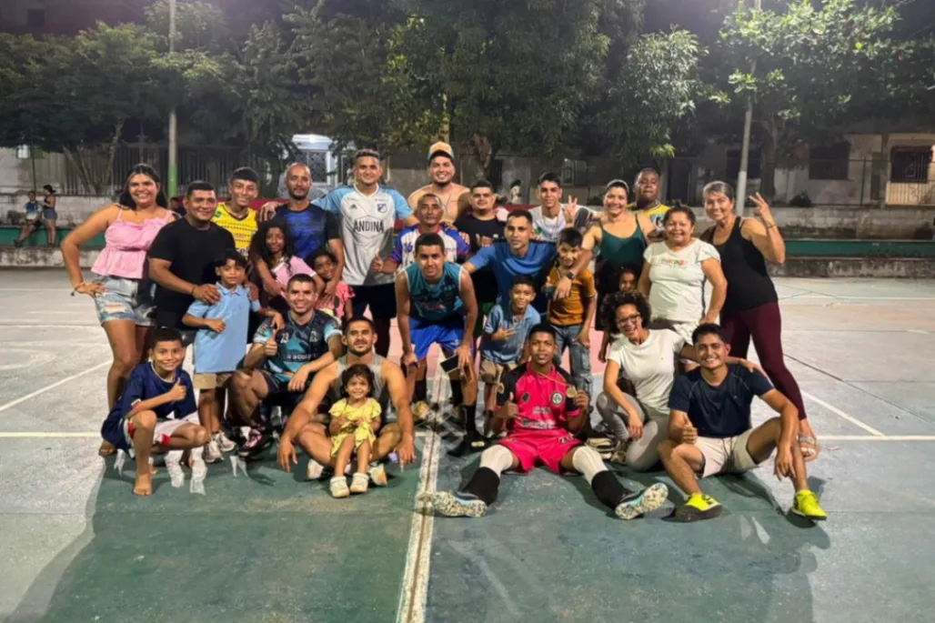 Habitantes del barrio 6 de Enero celebraron su aniversario con jornadas recreativas