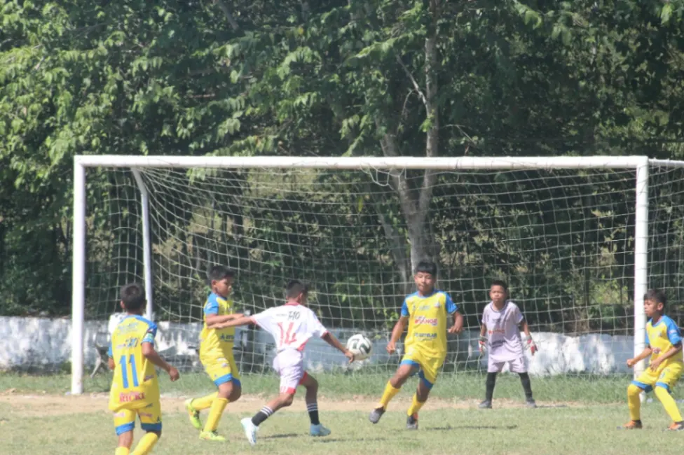 Hoy se definen los clasificados a cuartos de la Copa Amistad