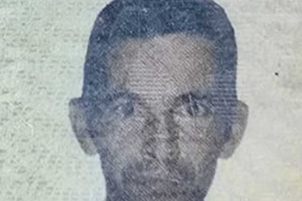 Lo fue a visitar y lo encontró muerto