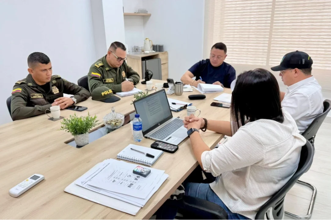 Autoridades de Ovejas fortalecen coordinación para garantizar transparencia electoral