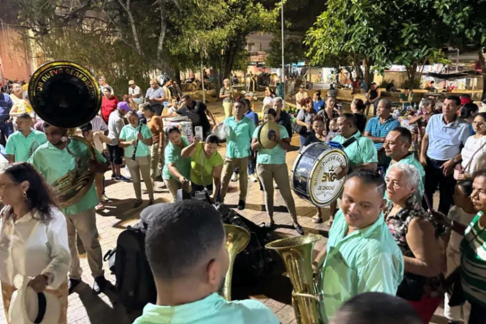 El cierre de las retretas es hoy en la Plaza de Majagual