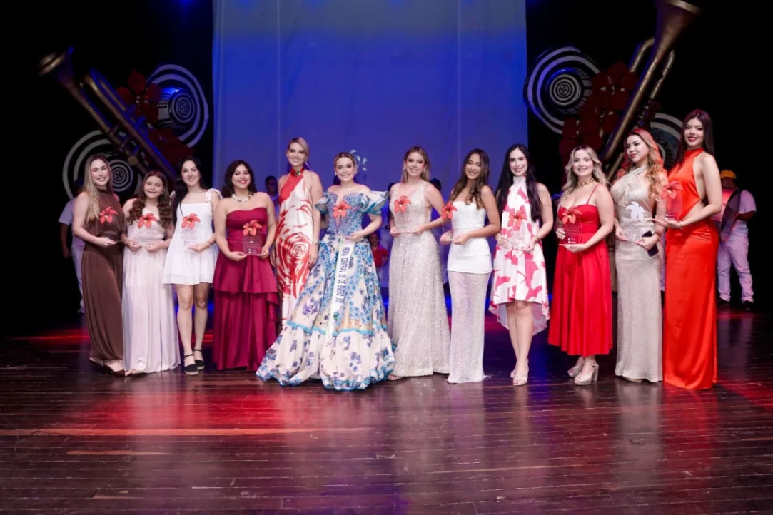 Primera dama, Sofía Méndez, rindió homenaje histórico a reinas centrales e infantiles de las Fiestas del 20 de Enero