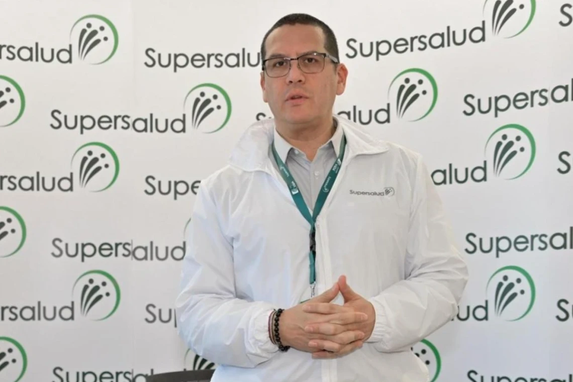 Denuncian fallas del exSuperintendente
