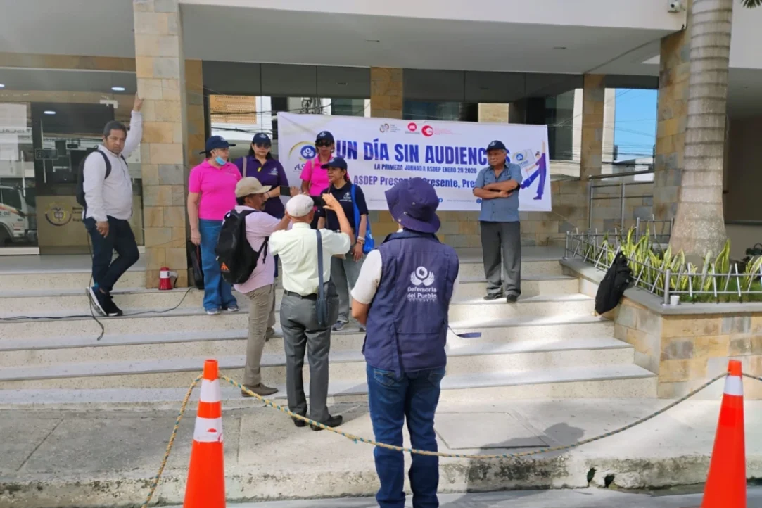 Defensores públicos realizan plantón en Sincelejo por falta de pago y crisis presupuestal