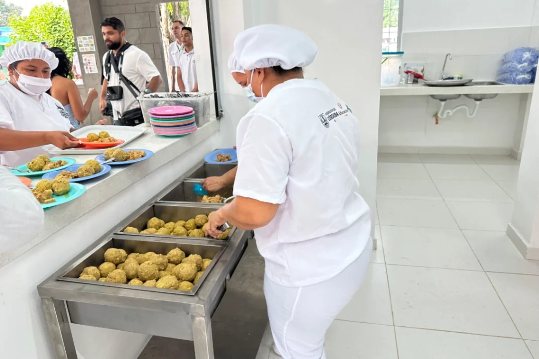 Córdoba y Montería cumplen con el PAE