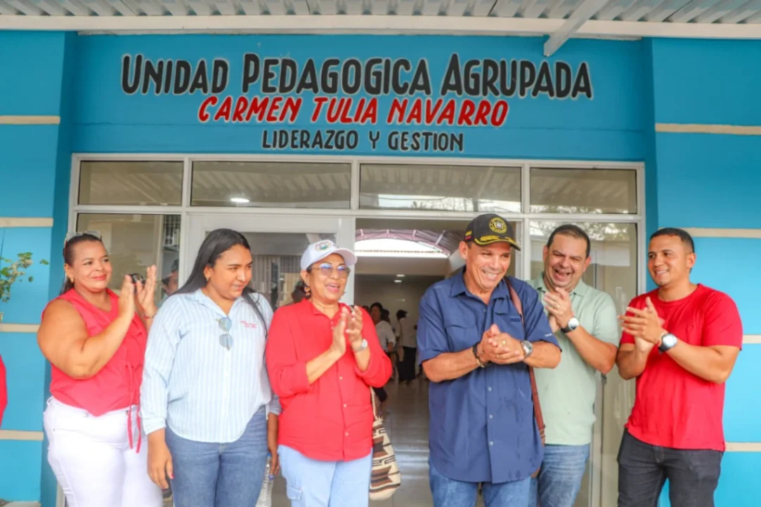 El alcalde Nolberto Beltrán entregó adecuación de la Unidad Pedagógica “Carmen Tulia Navarro”, en Guaranda.