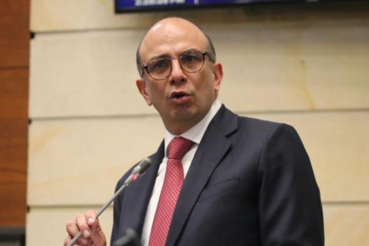 Camargo pide suspender la Emergencia Económica decretada por Petro