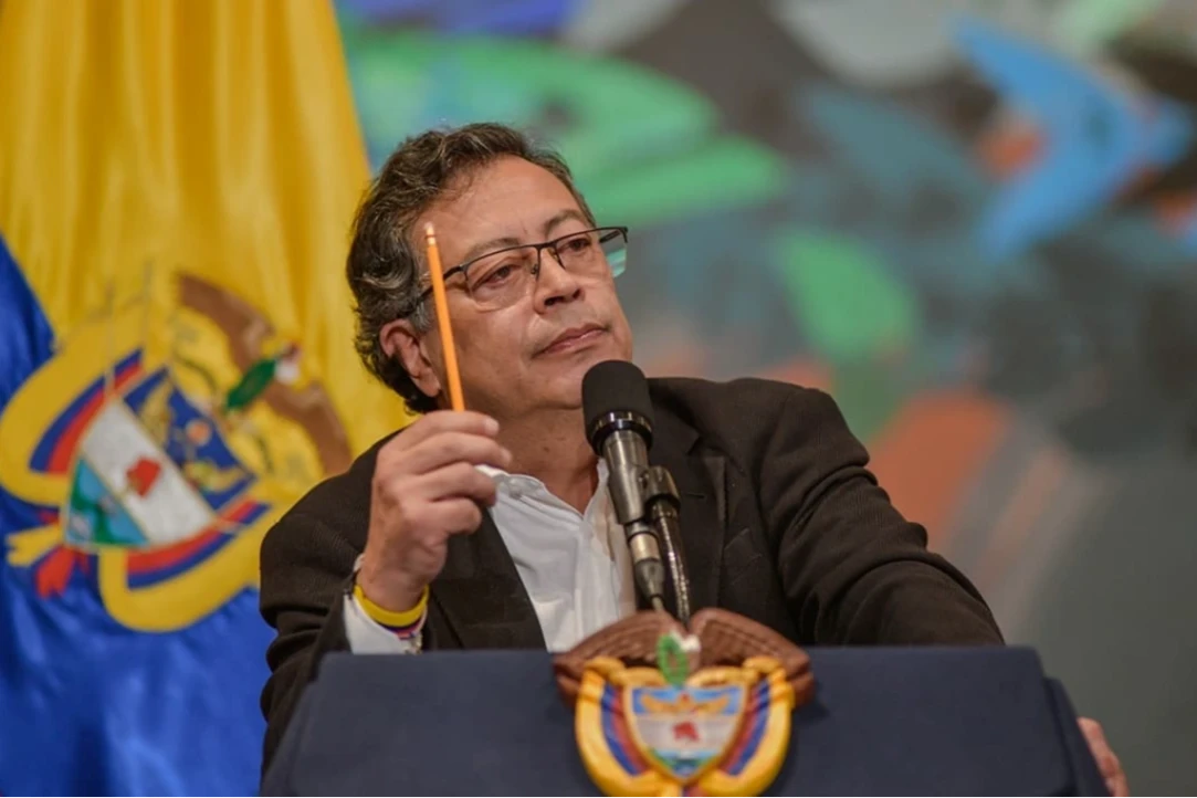 Colombia entre los peores déficits fiscales del mundo