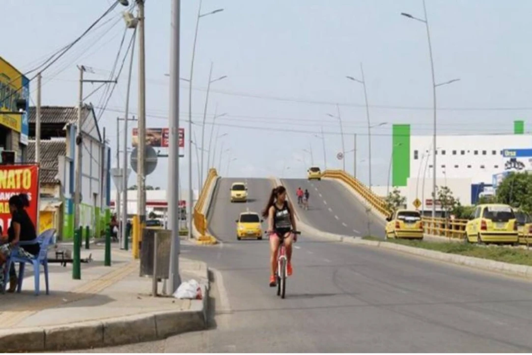 Alcaldía aplaza el Día Sin Carro y Sin Moto por emergencia de inundaciones