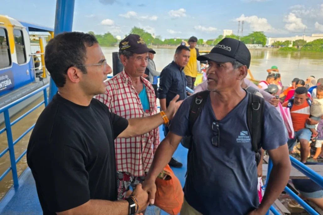 Montería recibe a 100 personas que evacuaron en Las Palomas por inundaciones