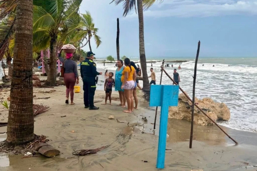 Se mantiene cierre preventivo de playas en Tolú por condiciones climáticas