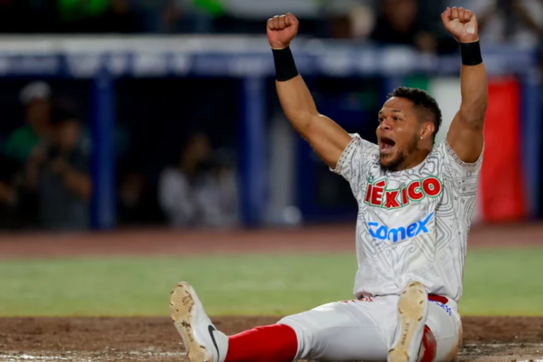'Chencho' campeón y figura