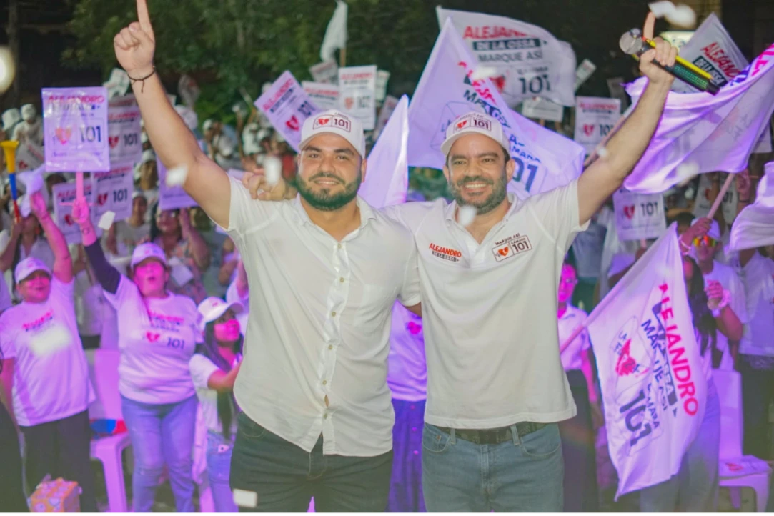 'Corozal respalda masivamente a Alejandro de la Ossa en multitudinario encuentro ciudadano'