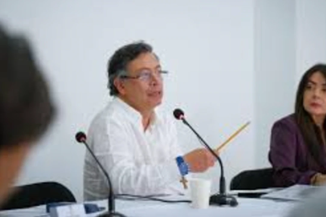 Petro le dijo a los gobernadores que “estamos ripiados”