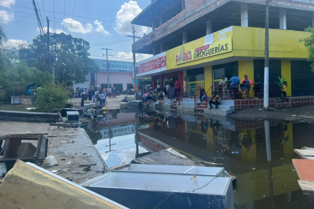 El agua cede, pero la emergencia se mantiene