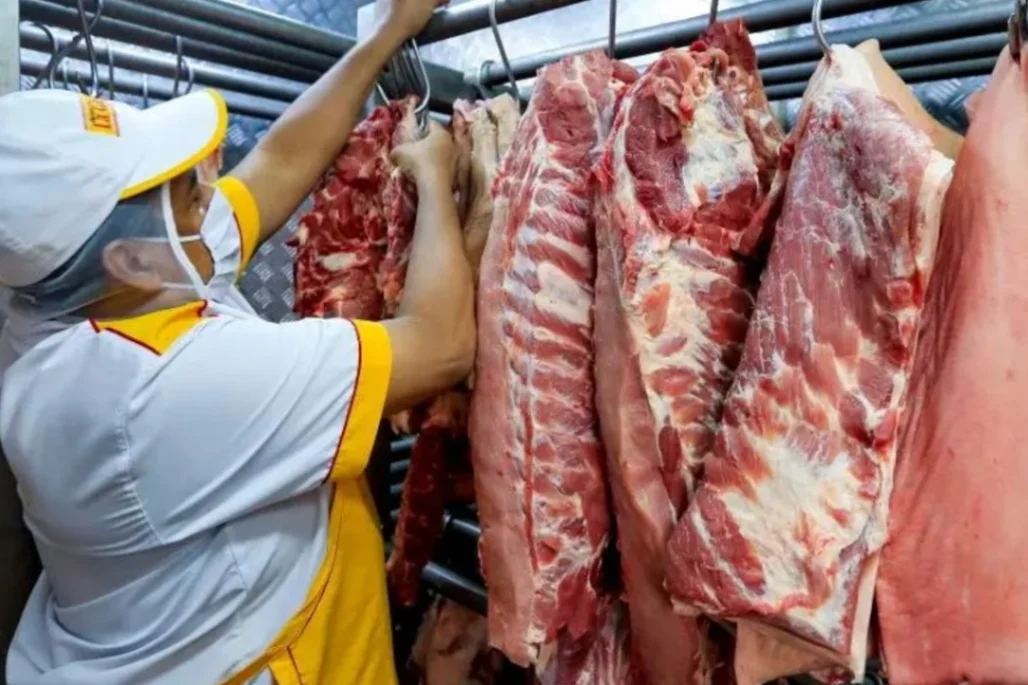 Gobierno estudia frenar exportaciones de carne: Córdoba y Santander en riesgo