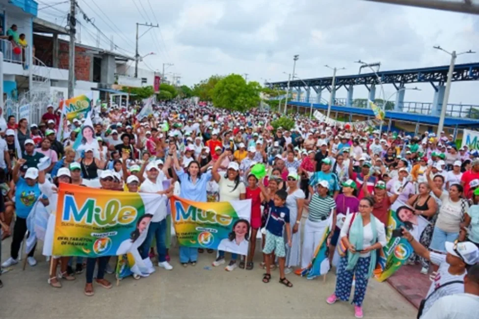 'Mile llena plazas y ratifica que el departamento está con la U'