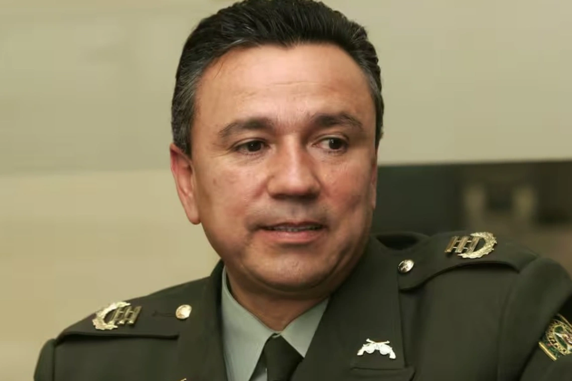 JEP expulsa General Mauricio Santoyo, exjefe seguridad de Uribe
