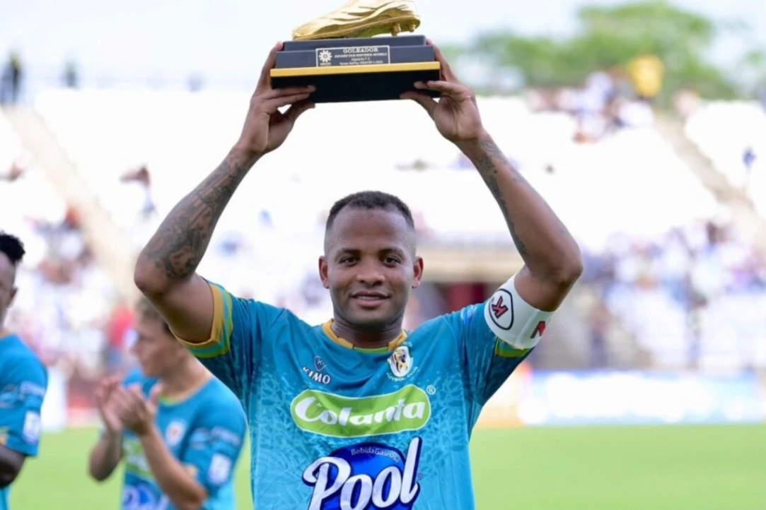 Rentería, el rey de los goles en Jaguares