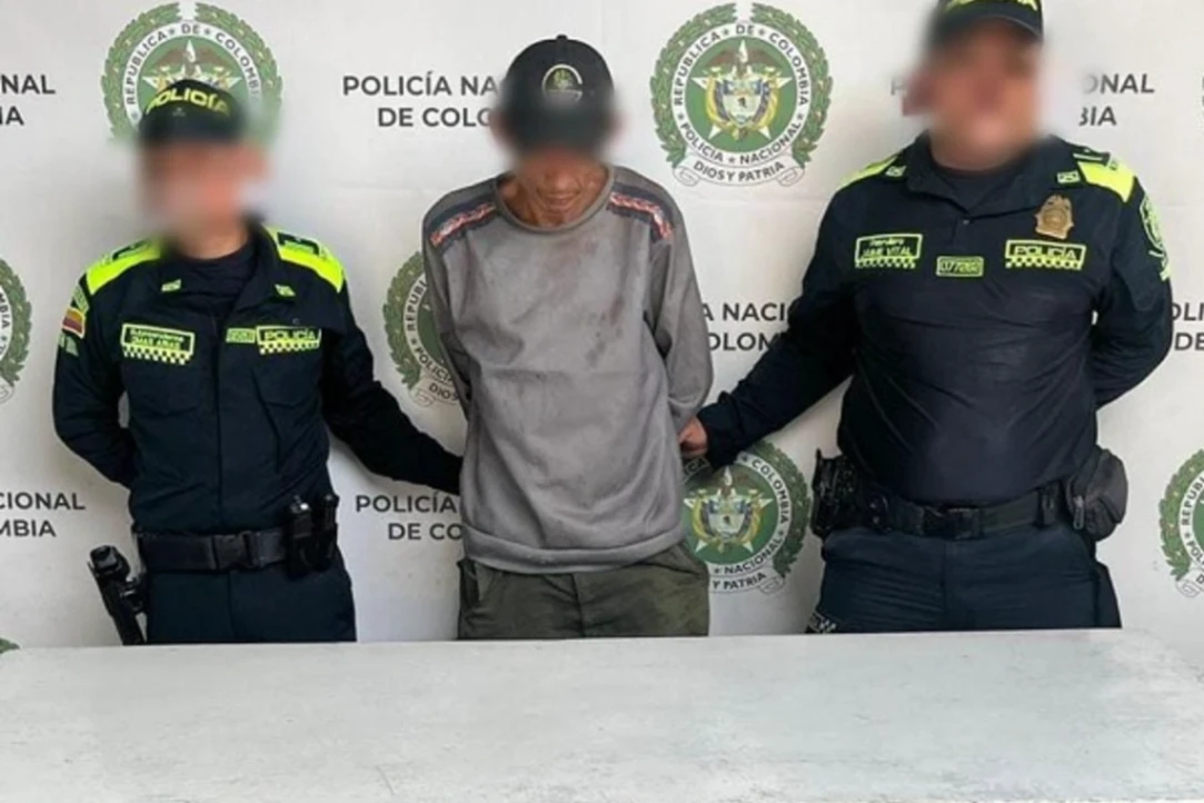 Detenido por dañar un vehículo