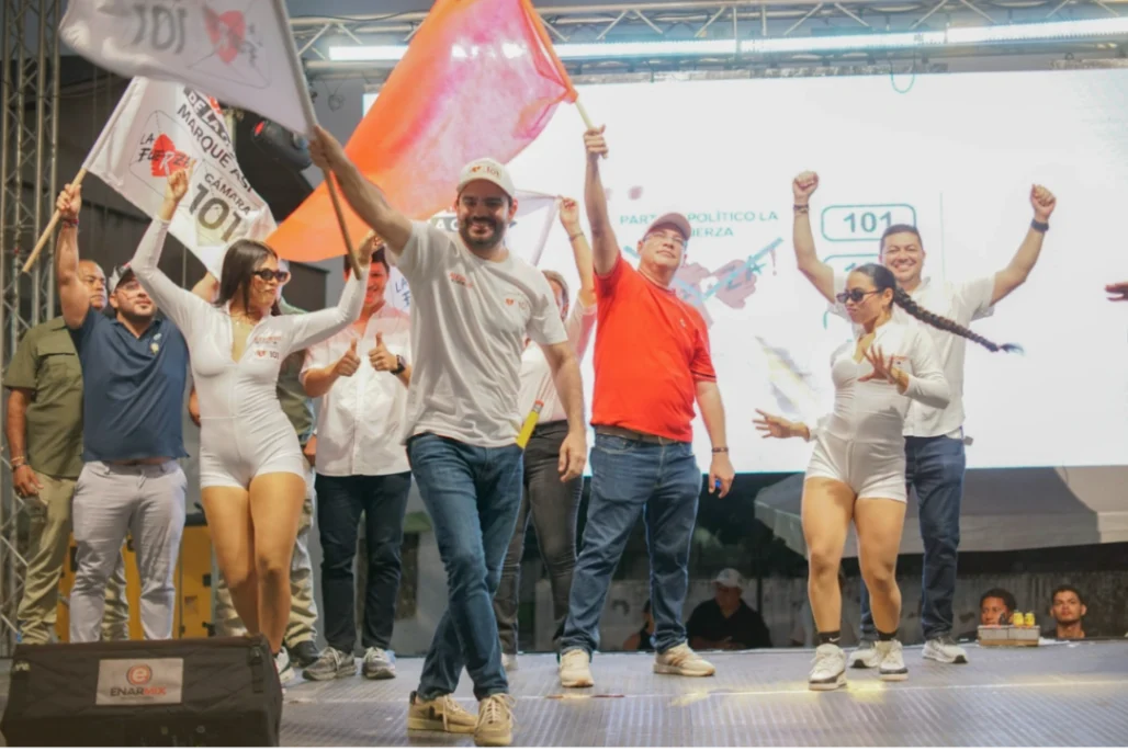 'Cierre de campaña con más de 10 mil personas: se consolida La Fuerza 101 como la mayor votación en Sucre'