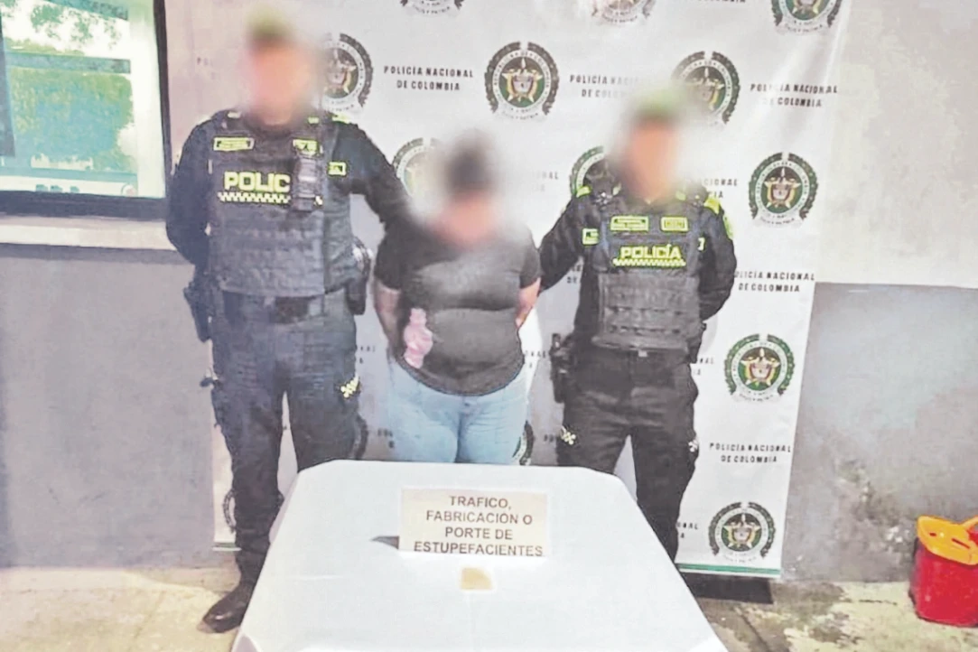 Intentaba ingresar estupefacientes: Policía