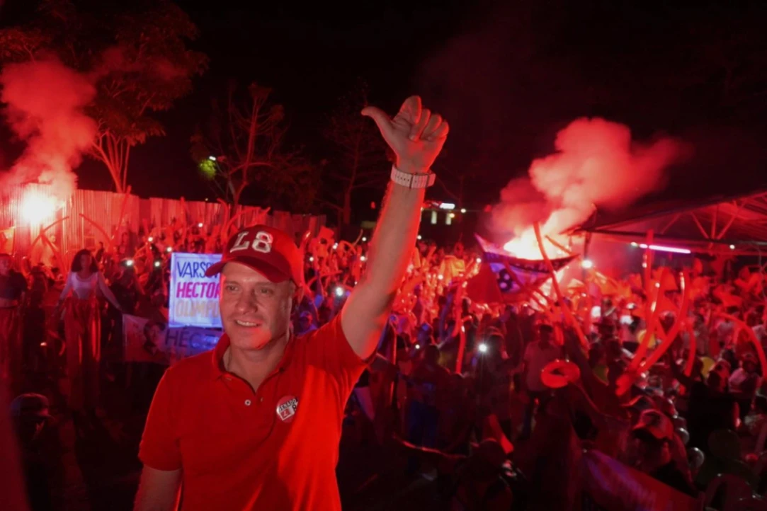 'Por una Colombia diferente: Héctor Olimpo al Senado L8'