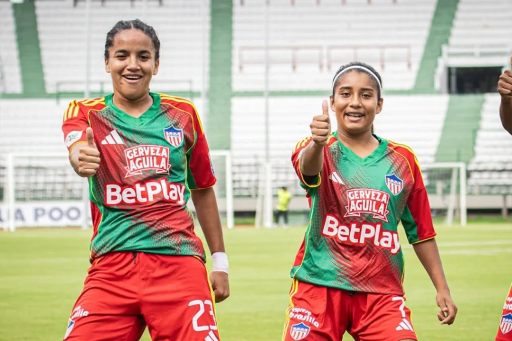 Sucreña anotó un golazo en el primer triunfo de Junior