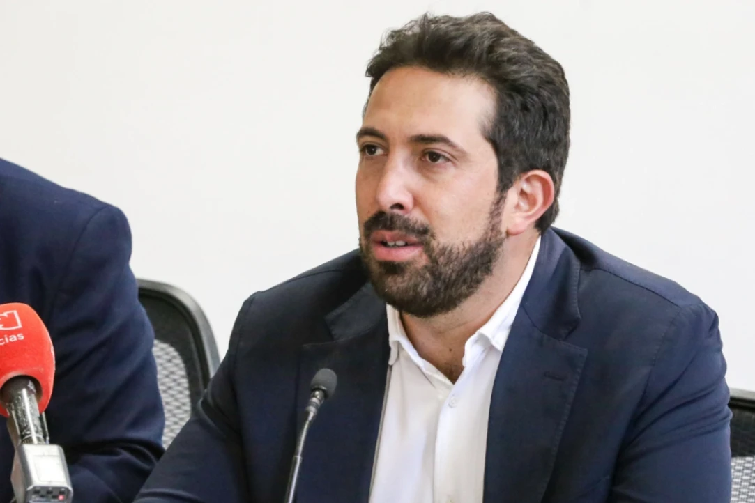 Escándalo de la Ungrd salpica a otro exministro de Petro