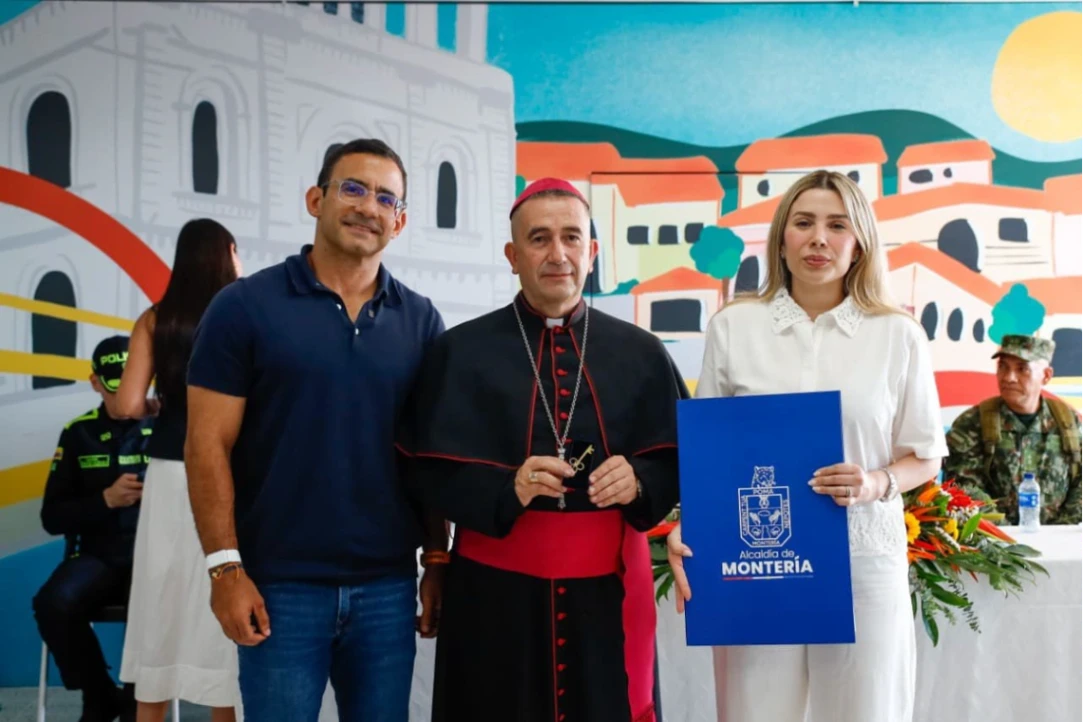 Alcalde y Gestora Social le dieron la bienvenida al nuevo obispo de Montería