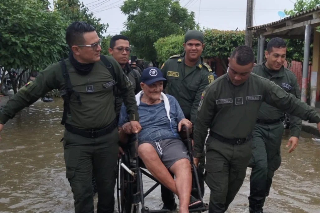 Proteger y servir con las botas puestas