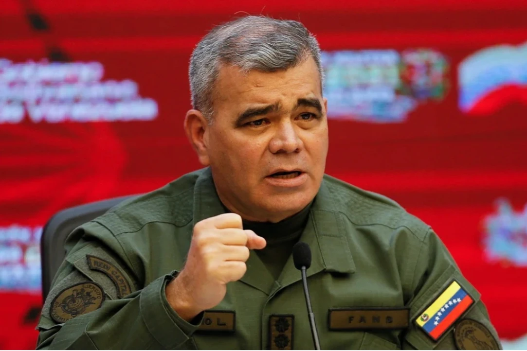 Delcy Rodríguez destituye a Padrino López como ministro de Defensa en Venezuela