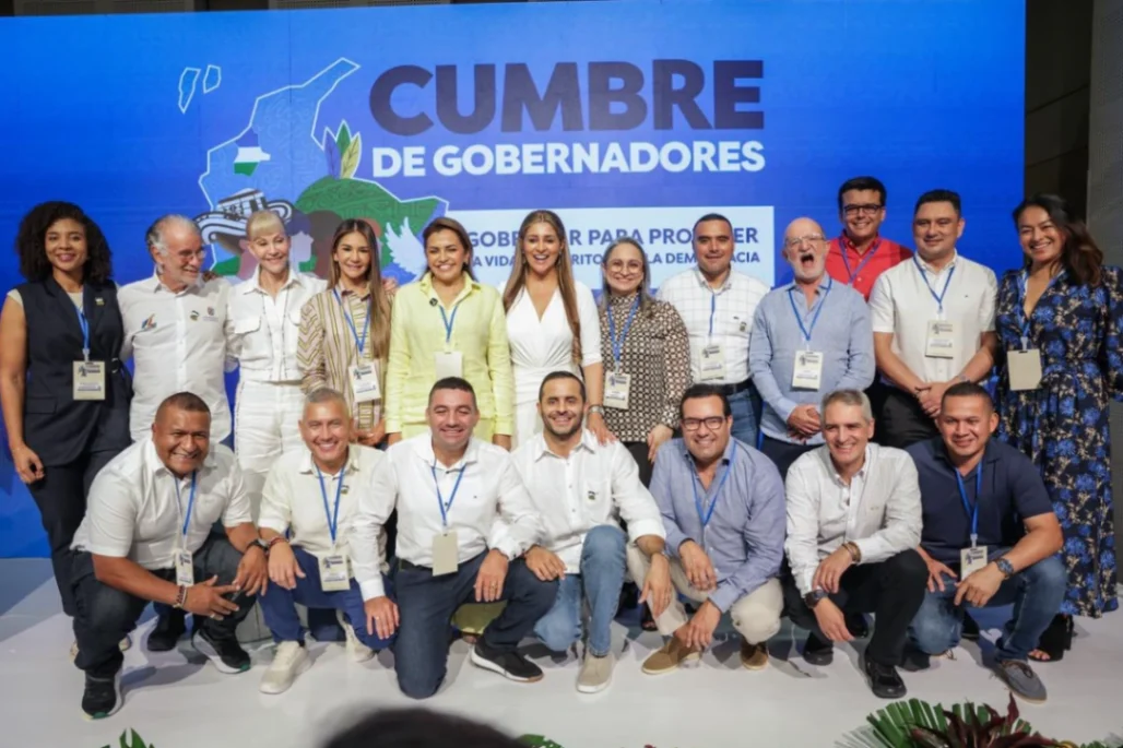 Gobernadores alertan riesgo de colapso hospitalario por liquidación de EPS sin plan claro