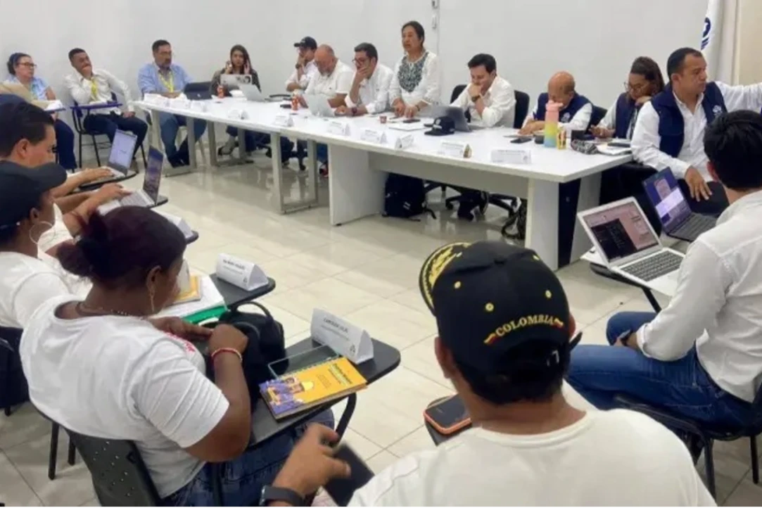 Pese a los bloqueos avanza la mesa de diálogos con los mineros en Caucasia