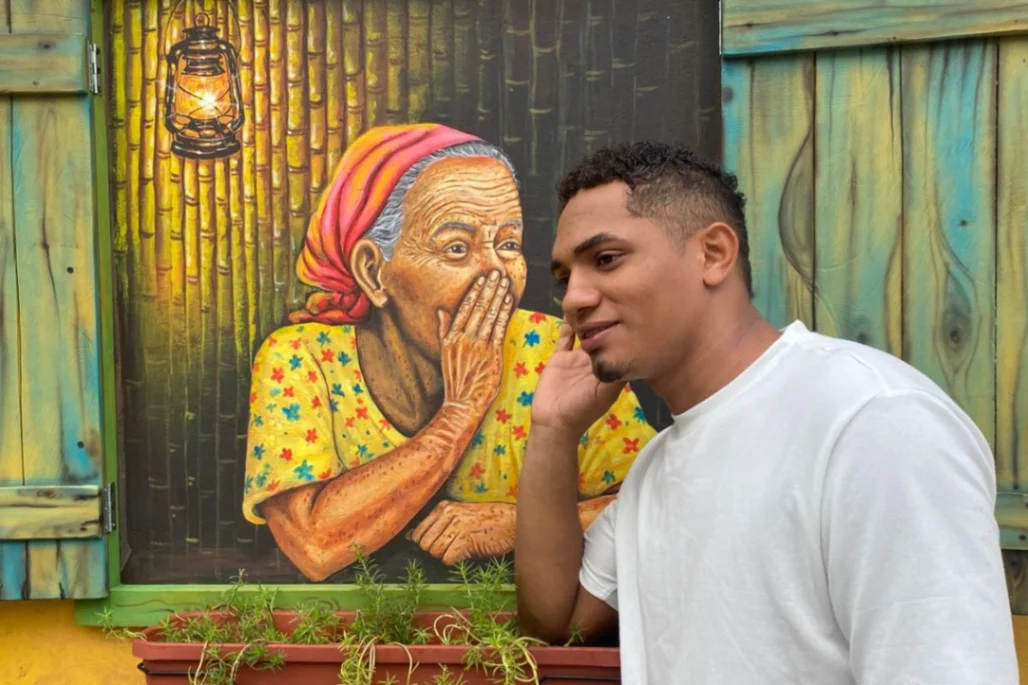 'La Niña Tulia' y 'Libre', los sellos del artista Cheva Hernández en Sucre