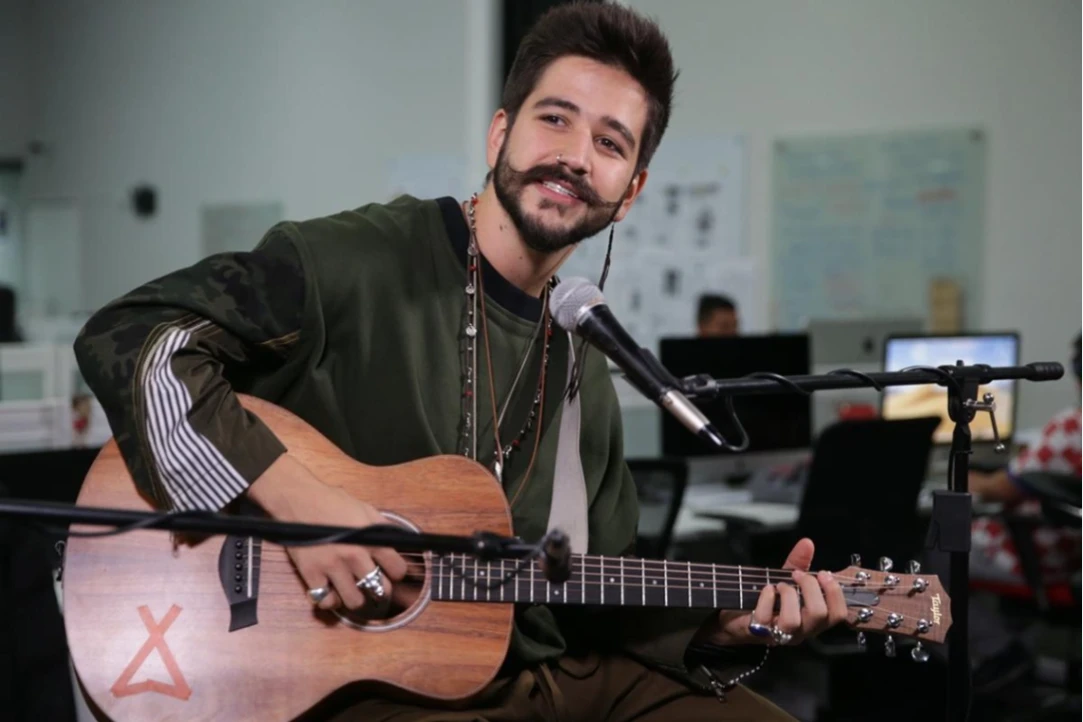 Camilo anuncia su gira mundial y cerrará en Bogotá