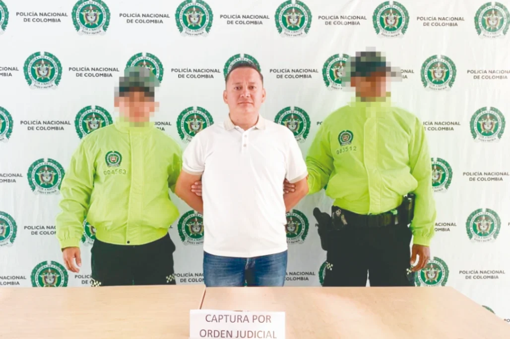 Docente tenía una orden judicial vigente por delitos sexuales con menor de 14 años