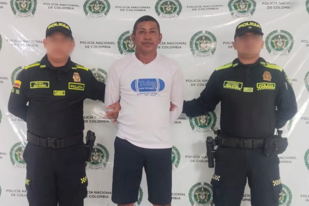 A cumplir condena por acto sexual con menor de 14 años agravado